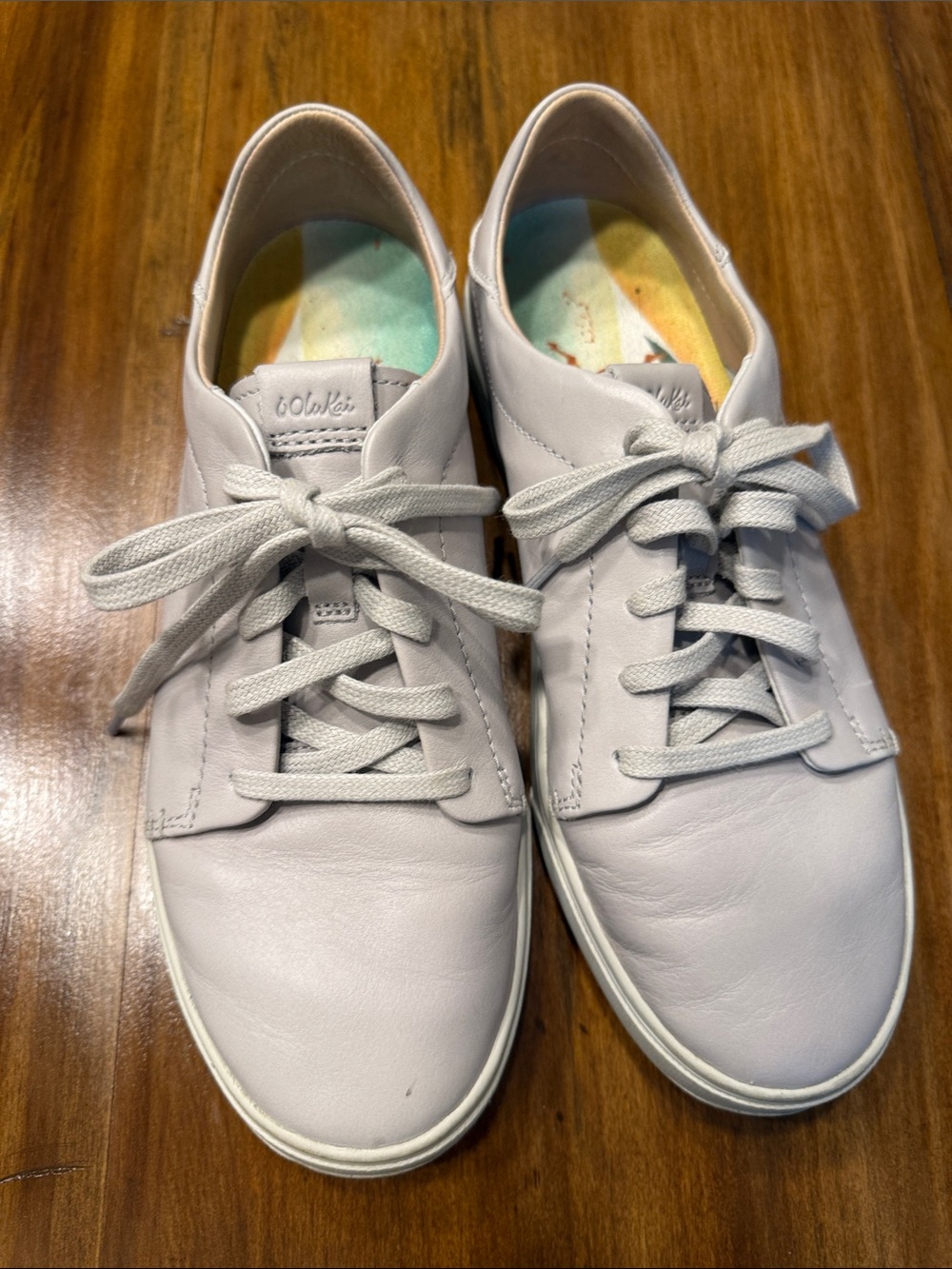 OluKai Pehuea Li lli Light Gray Leather Lace-Up Sneakers